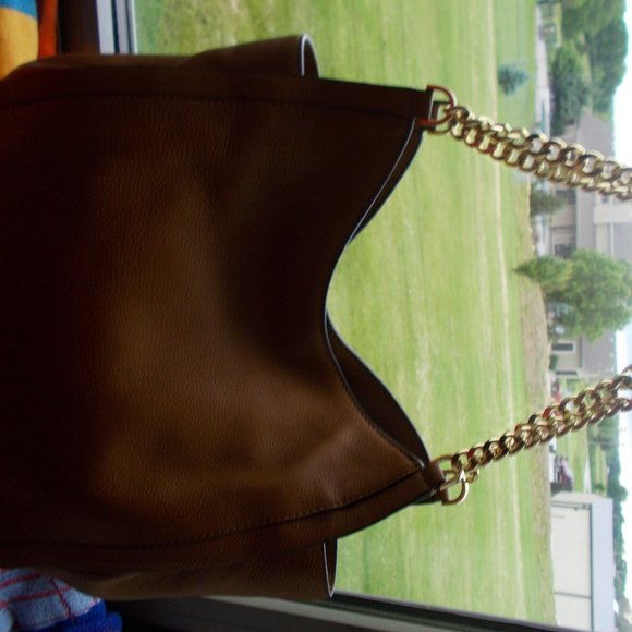 Michael Kors Luggage Brown Leather Handbag - Picture 2 of 10